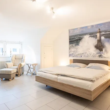 Ferienhaus Robbenglueck Nordseeurlaub Fuer Familien Und Freunde Mit Garten توسينس